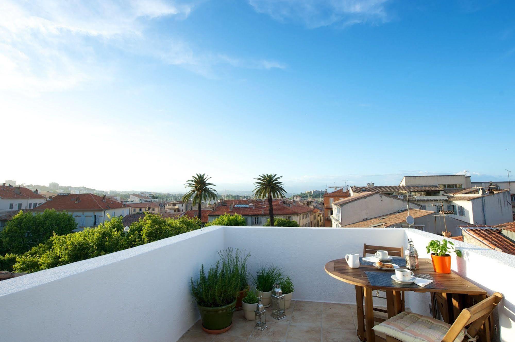 Rue Sade Bed & Breakfast Antibes Bagian luar foto