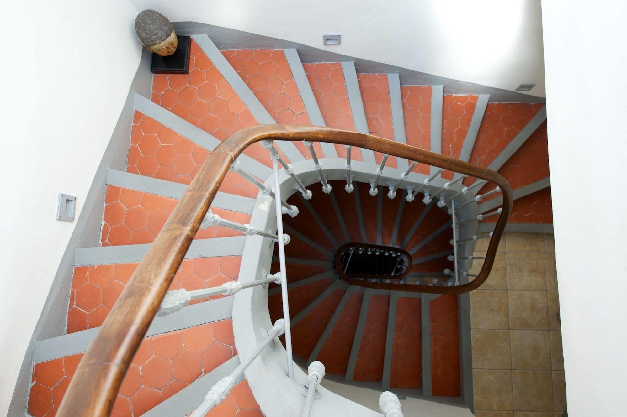 Rue Sade Bed & Breakfast Antibes Bagian luar foto